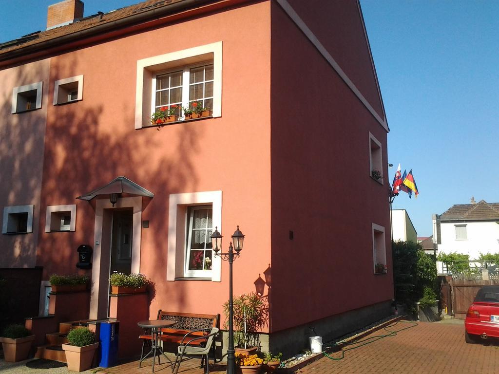 Pension Villa Marit Prag Exterior foto